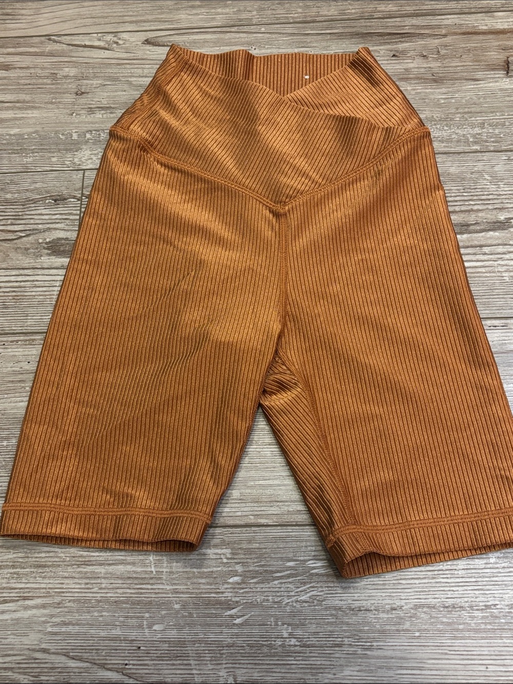 aerie Rust Ribbed V-Waist Bike Shorts